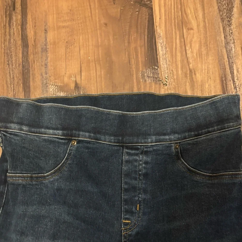 SPANX Ankle Jeggings - Dark Wash - Picture 2 of 7